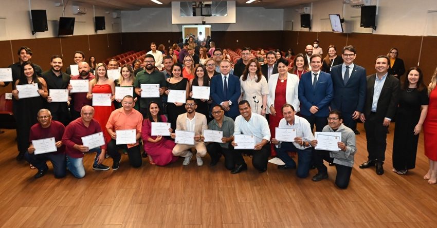  TCE-Pará entrega seu I Prêmio do Jornalismo, mudanças nas redações a todo vapor, portais DOL e Diário do Pará são modificados e muito mais